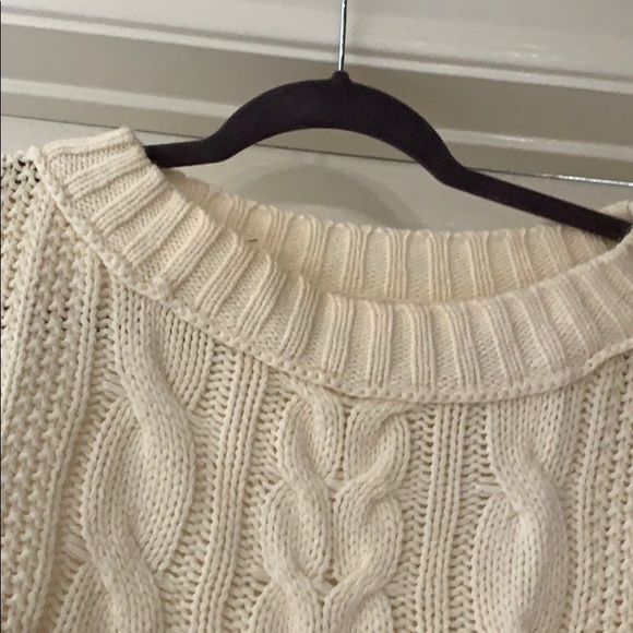 Cream Knit Poncho - Picture 4 of 4
